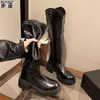 Botas altas negras para mujer, de cuero genuino, con suela gruesa, que aumentan la altura, con una abertura en forma de V, efecto adelgazante, tacón grueso y cremallera trasera, que llegan justo por debajo de la rodilla