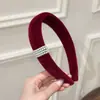 Diadema de Terciopelo Estilo Francés Envuelto en Perlas para Mujer, de Alta Gama, Elegante y a la Moda, Accesorio para el Cabello