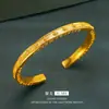 Nuevo Estilo Chino Estilo Marea Nacional "Pulsera Cuadrada con Abertura de Taladro de Punto Cepillado" Oro de Arena de Vietnam Moda Versátil Chapado en Cobre Dorado Artesanías