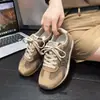 Chegada Nova Outono 2026 Moda Casual de Comércio Exterior Sola Rasteira Sola Grossa Aumentador de Altura Sapatos de Treino Alemães Sapatos Femininos Forrest Gump Transfronteiriço