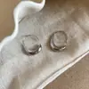 2025 Nuevas Explosiones Gotas Doradas Forma de C Pendientes para Mujer Retro de Gama Alta Clavos para Orejas Joyería para Orejas Estilo Frío Simple