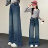 Jeans de Otoño para Niñas Conjunto de Primavera y Otoño 2026 Nuevos Pantalones de Pierna Ancha Bordados en Bolsillo para Niños Grandes Pantalones Largos Versátiles