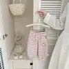 Nuevos Pantalones de Otoño Temprano para Niñas Pantalones Deportivos Casuales Versátiles de Rayas para Niños Estilo Coreano de Primavera Pantalones Largos Deportivos Sueltos para Bebé