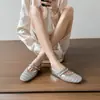 2026 Sapatilhas Meias Fechadas Respiráveis com Design Exclusivo Vazado para Mulheres, Mules Elegantes Trançados para o Trabalho, Sandálias Leves