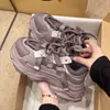 Tênis Dad Shoes Feminino 2026 Novo Estilo Popular Primavera e Outono para Pessoas Baixas, Sola Grossa que Aumenta a Altura, Tênis Casuais Versáteis Leves Pretos