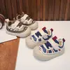 Zapatillas deportivas para niños, para niño, con cierre de velcro, suela gruesa, antideslizantes, zapatos suaves para gatear, zapatos lindos y originales para dedo gordo del pie