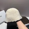 Sombrero de Pescador Tejido a Crochet Hecho a Mano con Bloques de Color para Mujer en Otoño e Invierno Sin Maquillaje, Sombrero de Cubo Cálido que Muestra la Cara, Pequeño Sombrero de Cuenca Casual de Lana