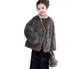 Roupa infantil 2026 inverno novo estilo jaqueta saia de lantejoulas para crianças maiores jaqueta de inverno top fofo estilo moderno