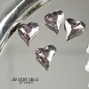 Color Rosa Seco Vidrio de Cristal Brillante Diamante Color Rosa Noche Oscura Corazón de Melocotón Corazón Torcido Uña Portátil Diamante Suelto Venta al por Mayor