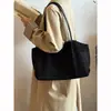 Otoño Invierno Retro Versátil Bolso Tote de Gamuza para Mujer Nuevo Gran Capacidad de Gama Alta Simple para el Trabajo Bolso de Hombro