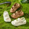 Sandalias de Playa Estilo Nuevo Verano 2026 con Sensación de Caminar sobre las Nubes, Sandalias para Mujer de Exterior Antideslizantes con Velcro y Hebilla de Doble Uso, Suela Gruesa