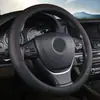 Cubierta de volante de coche verano cuatro estaciones repujada antideslizante transpirable cuero tipo D para hombres y mujeres interior de coche transfronterizo