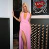 Wq25047 Estilo Europeu e Americano Decote U Alça Halter Vestido Fenda Plissado 2025 Verão Novo Sexy Saia Longa para Mulheres