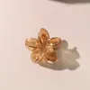 Pinza para el Cabello de Flor de Plumeria Colorida Transfronteriza con un Diseño Floral Degradado de Alta Gama, Adecuada para Peinados Recogidos y Cola de Caballo, Accesorio para el Cabello de Pinza de Tiburón