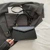 Bolso de Mano Elegante de Color Sólido de Moda 2026 Invierno Nuevo Casual Temperamento Hombro Único Cruzado Pequeño Cuadrado Bolso para Mujer