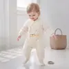 Mono de otoño e invierno para bebé 150g acolchado para recién nacido ropa abrigadora engrosada súper lindo y adorable ropa exterior para bebé