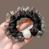 1. Goma para el pelo vintage de flores oscuras con una textura madura y suave, adecuada para ir al trabajo, accesorio para el cabello duradero y versátil para mujeres