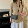 Popular bolso bandolera vintage para mujer de nicho verano 2026, elegante bolso de hombro para llevar bajo el brazo para ir al trabajo, nueva moda de lujo ligero