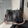 Bolso Bandolera Estampado de Leopardo 2025 Invierno Nueva Moda Elegante Versátil Textura Simple Casual Bolso de Mano Bolso de Hombro Transfronterizo