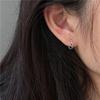 ¡Latido! Pendientes de Doble Capa de Concha Hebilla de Oreja de Diamante de Lujo Ligero Pendientes Simples Elegantes de Nicho para Mujer