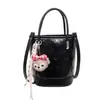 2026 Bolsa Transversal de Ombro Único Cartoon Exquisita Fashionável para Mulheres Bolsa de Mão Fofa Bolsa Quadrada Pequena para o Dia a Dia Mochila Estilosa