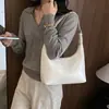 Bolsa de ombro transfronteiriça de alta qualidade para mulheres, nova moda outono 2026, bolsa crossbody de couro macio, bolsa de mão versátil e bolsa de ombro