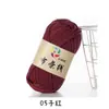 Chinelos de tecido com fio de crochê tecido bolsa de grupo grande material de verão plano pacote de material tecido de lã grossa cama de fantoche cobertura de cama tapete de chão