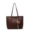 Bolso de Hombro Simple Retro de Gran Capacidad Bolso Tote Transfronterizo para Mujer de Viaje Diario Versátil Bolso de Mano Venta al por Mayor