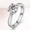 Anillo Niutaojiao de Diamante Artificial de 1 quilate de Estilo Coreano de Venta Caliente Anillo de Diamante Anillo de Boda para Mujer Anillo de Boda de Zircón Chapado en Platino