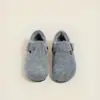 Aumenta la altura 4 cm fábrica original personalizado invierno 2026 nuevo retro con felpa cálidas Birkenstock zapatos mujer versátil