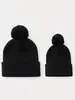 Gorro de Punto con Bola de Pelo Europea y Americana para Mujer Otoño e Invierno Gorro de Lana Color Caramelo Caliente para Exteriores Engrosado Gorro de Tejer Se Puede Personalizar con Logo