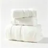 Nueva Toalla de Baño de Algodón Puro de Comercio Exterior Engrosada Ampliada Absorbente Sin Pelusa Todo Algodón Venta al por Mayor Se Puede Personalizar el Logo
