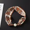 Colar de Pérolas com Fivela Magnética Lenço de Seda Pequeno para Mulheres Primavera e Verão Fino Decorativo Longo Versátil Estampa Estilo Ocidental