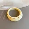 Sueños Antiguos Dorados~Set Dorado Vintage de Pulseras Apilables, Pulseras de Nicho Estilo Resort, Joyería Exagerada para Mujer