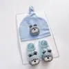 Gorro de Bebé Primavera y Otoño Animales de Dibujos Animados Estilo Occidental con Visera Gorro Fetal para Recién Nacidos Juego de Calcetines