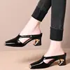Metal Hierro Dedo del Pie Verano Nuevo Punta Cuadrada Medias Zapatillas para Mujeres para Usar Tacón Medio Casual Perezoso Slip-On Tacón Alto Punta del Pie Zapatillas