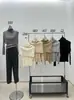 Chaleco de Diseño con Sentido de Estilo Coreano de Dos Piezas, Suéter Base para Mujer Otoño e Invierno Nuevo, Versátil, Adelgazante, de Manga Larga, Moderno