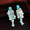 Aretes de aguja plateada con diamantes, lentejuelas de gota de agua, borlas florales, aretes coloridos estilo dopamina, sensación de lujo ligero y alta gama