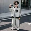 Ropa de Otoño para Niños Ropa Infantil de Comercio Exterior 2026 Otoño Nuevo Conjunto de Dos Piezas Cardigan con Letras BOB para Niños Pequeños y Medianos Ropa