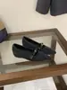 010-7~Aumento de Altura Interior~Punta Francesa Zapatos Planos de Piel Pequeña Fragante para Mujer 2025 Nuevos Zapatos de Algodón de Terciopelo Otoño e Invierno
