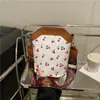 Bolsa de Ombro com Estampa de Cereja Moda Bolsa de Mão Lenço de Seda Feminino Nova Tendência Nicho Bolsa Transversal Estilosa Literária Pequena Quadrada