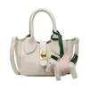 Nova Bolsa de Mão Minimalista Estilo Coreano Nicho com Padrão Lichia para Mulheres, Bolsa de Ombro Estilo Balde Fofa de Moda para o Verão