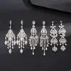 Brincos Europeus e Americanos Exagerados com Franjas de Flor Cravejadas de Diamantes, Brincos Fashion Retro Exquisitos, Brincos de Luxo Leve e de Alta Qualidade para Mulheres