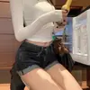 Shorts de Mezclilla de Tiro Bajo para Chica Atractiva Populares para Mujer 2025 Nuevo Verano Aspecto Adelgazante Versátil Sexy Pantalones Cortos Muy Cortos Atrevidos