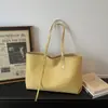 Bolsa de Tote para Salida de Primavera, Bolsa de Gran Capacidad para Mujer, Nuevo Modelo 2026, Gama Alta, Lujo Ligero, Bolso de Hombro y Bolso de Mano de Nicho