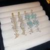 Brincos de Borla de Cristal Artificial Flor de Resina Fresca e Simples, Doces e Modernos, Brincos Elegantes e de Alta Qualidade para Mulheres