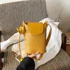 Bolso Cubo de Textura Tejida de Nicho para Mujer 2026 Nuevo de Moda Verano Gama Alta Retro Bolso de Hombro Cruzado para Teléfono