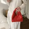 Moda Primavera 2026 Bolsa Simples Nova para Mulheres Estilo Coreano Design de Nicho Tendência Bolsa Tote Plissada Grande Capacidade