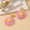 Pendientes Tejidos de Flor Hechos a Mano Estilo Bohemio Clavos de Oreja de Alta Gama para Mujeres Nicho Versátiles Elegantes Pendientes de Estilo Festivo