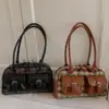 Bolsas Texturizadas de Nicho de Luxo para Mulheres 2025 Inverno Nova Moda Simples Bolsa de Ombro Estilosa Bolsa de Ombro para o Dia a Dia Tendência